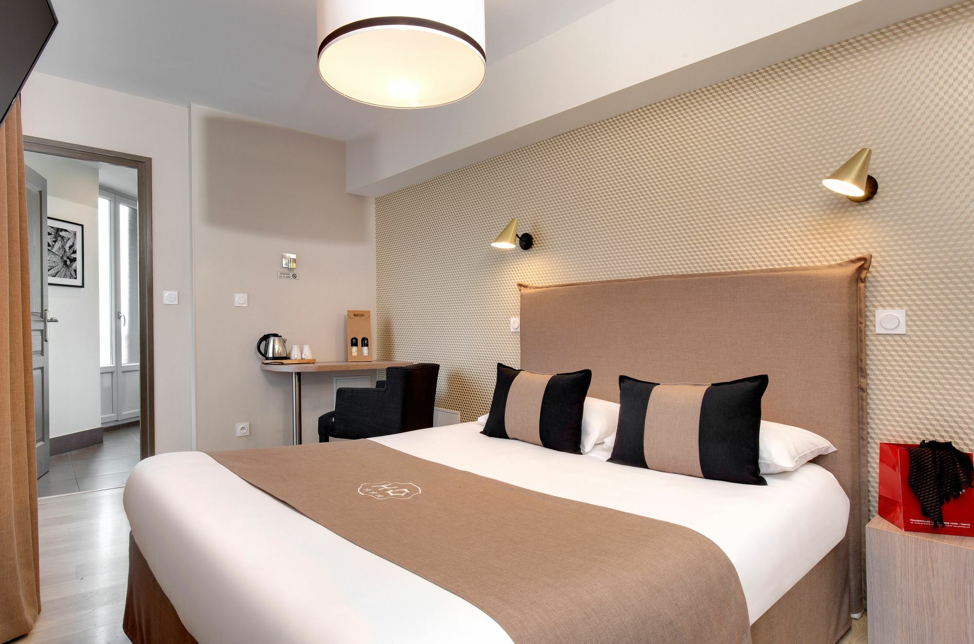 Des Ducs Hotel 3*